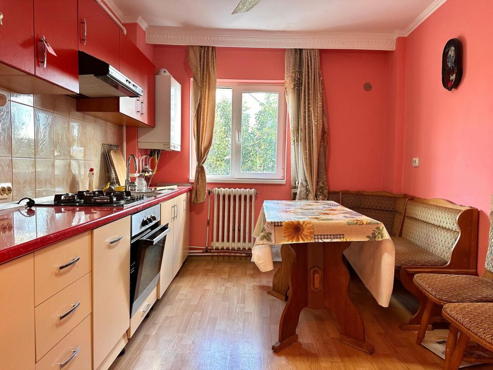 Vanzare Apartament 4 camere Deco CETATE Mercur 2 bai 90 mp cu balcon si pod – fotografia 10 din 19