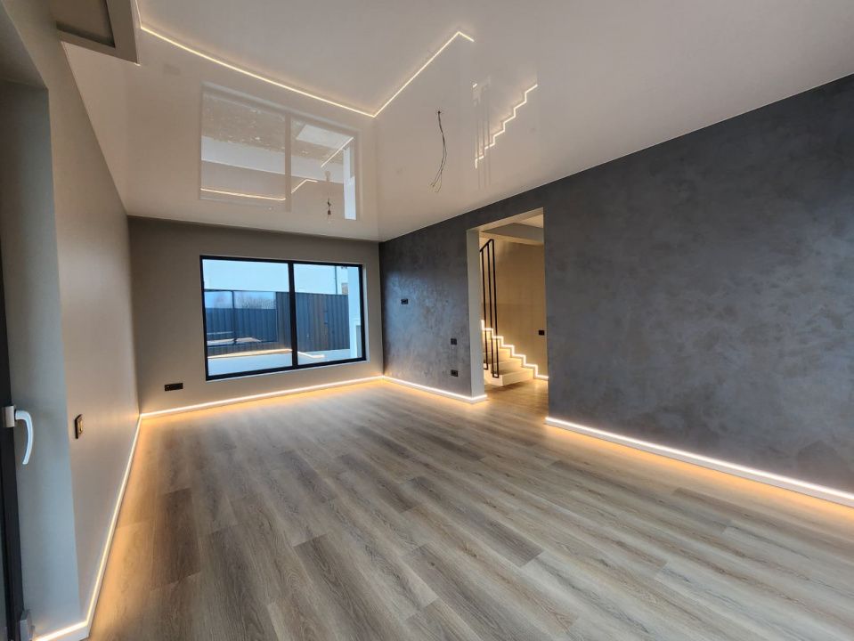 CASA INDIVIDUALA, 5 CAMERE, 3 BAI, 141 MP UTILI, 490 MP TEREN, MIROSLAVA – fotografia 2 din 19