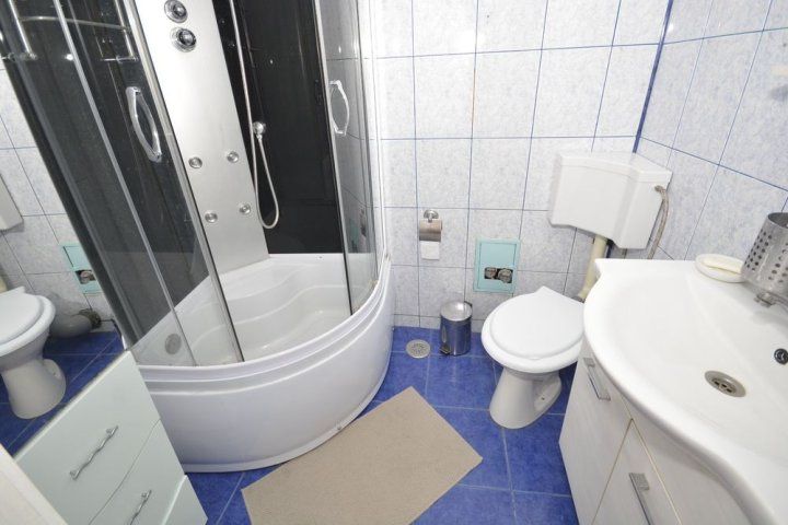 4 Camere de inchiriat | Drumul Taberei | Parcare | Metrou | Mobilat – fotografia 8 din 8