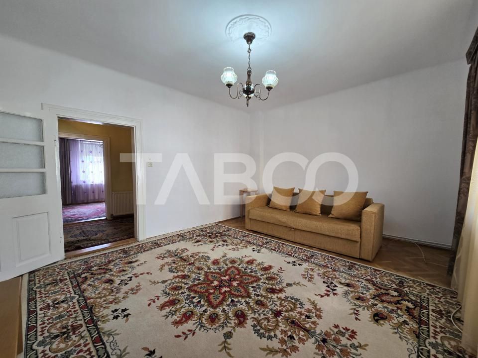 Casa individuala de vanzare cu teren 237 mp garaj in zona Lupeni Sibiu – fotografia 14 din 32