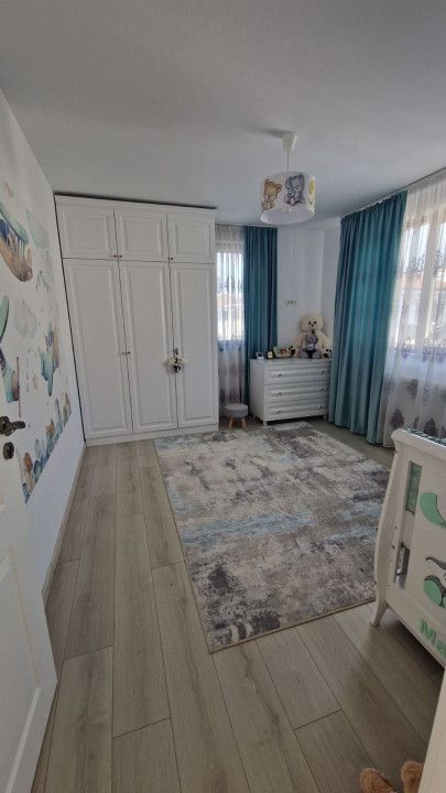Duplex, 5 camere de inchiriat, 120mp, panouri solare, 3 parcari, zona Terra! – fotografia 5 din 14