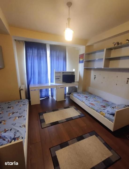 Apartament 3 camere, balcon, garaj individual, zona Stejarului – fotografia 5 din 9