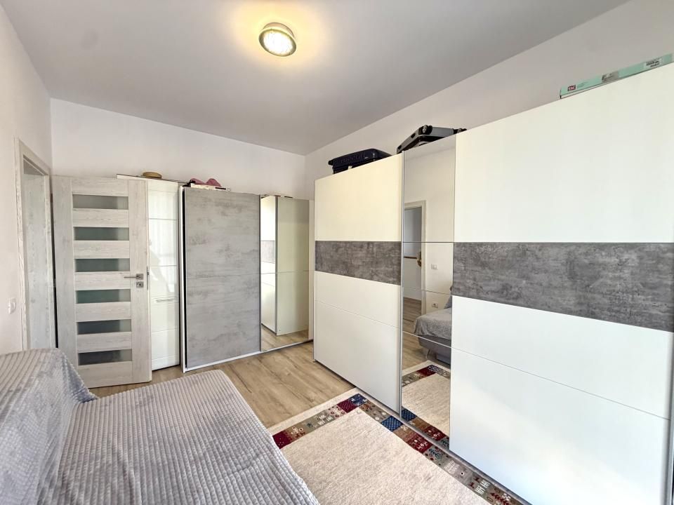 Triplex modern, 110 mp utili, perete dublu, 206 mp teren - Dumbravita – fotografia 10 din 17