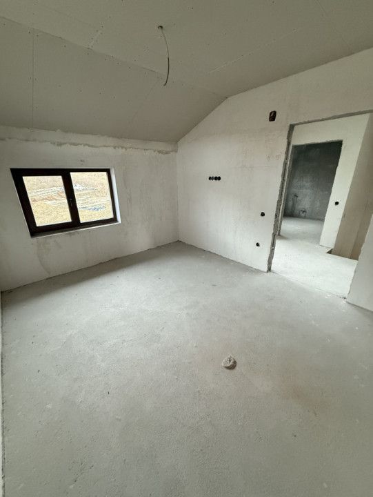 EXCLUSIVITATE !! COM 0% !! De vânzare duplex 4 cam 160 mpu D+P+E str Oasului – fotografia 20 din 31