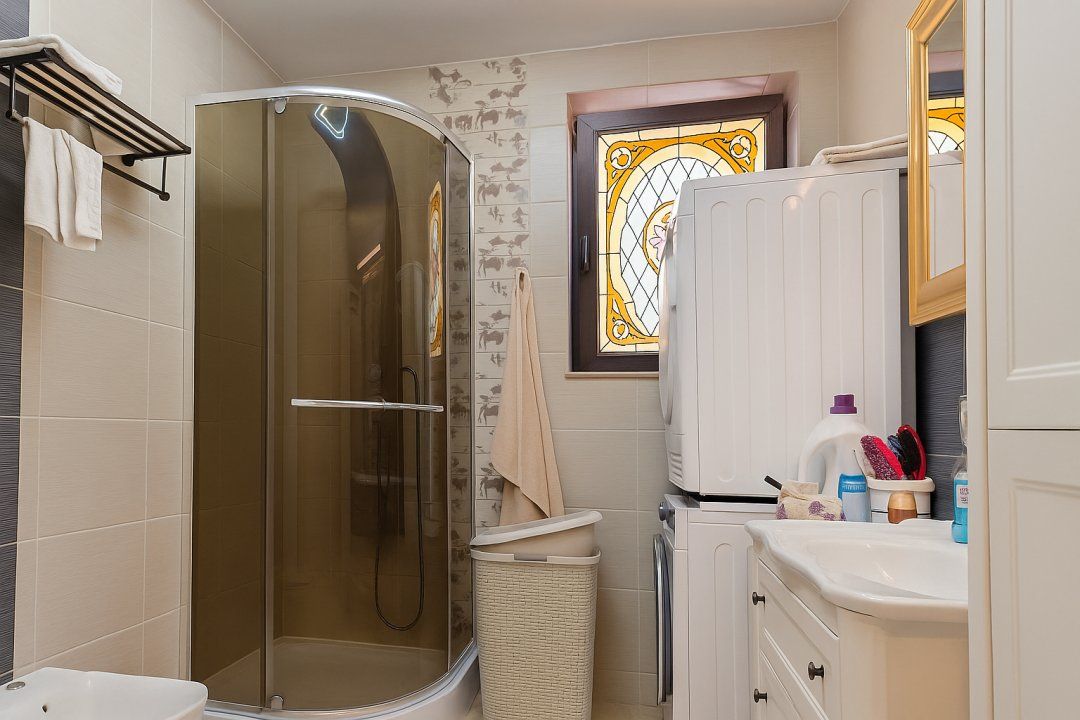Vila de excepție – Snagov – eleganță, rafinament și durabilitate – fotografia 14 din 19