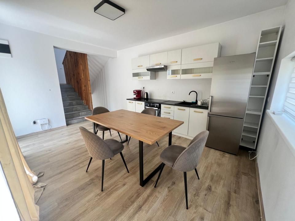 Casă Cuplată, 120 Mp cu View Deosebit- Dezmir – fotografia 6 din 12