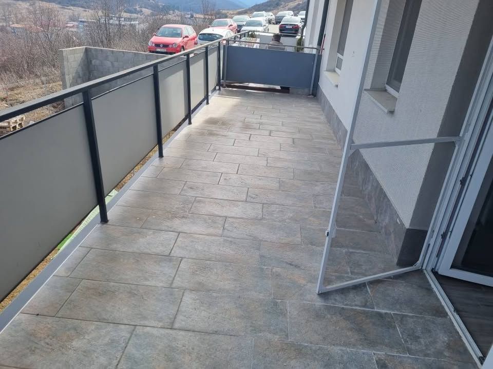 Apartament 3 camere, terasa 25mp, zona Vivo, Razoare – fotografia 1 din 7