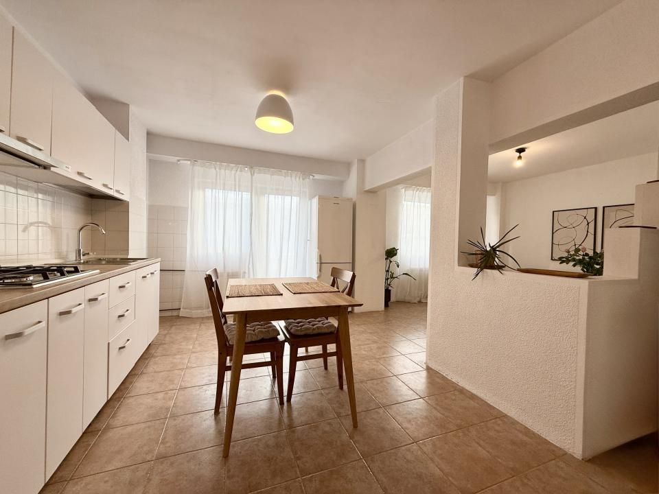 Apartament decomandat cu 2 camere  în Piața Alba Iulia – fotografia 3 din 7