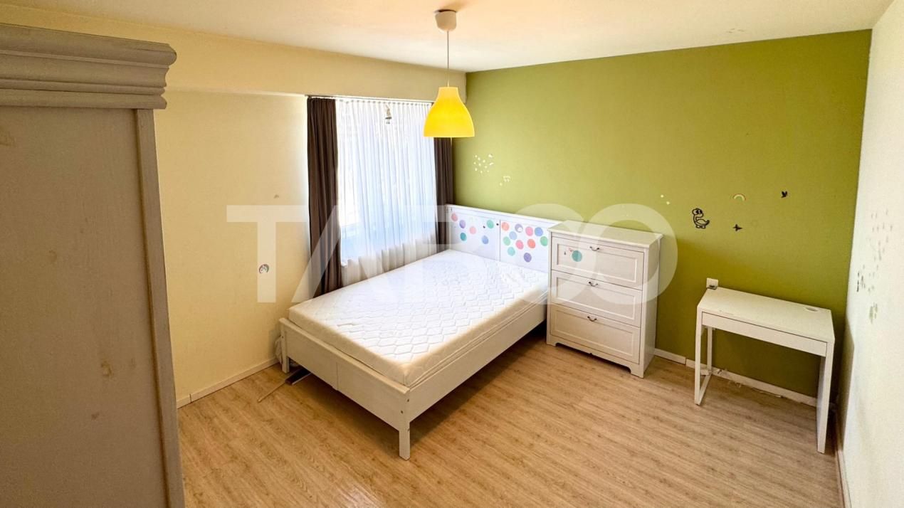 Apartament decomandat 2 camere 55 mpu balcon 3 mp de vanzare – fotografia 3 din 8