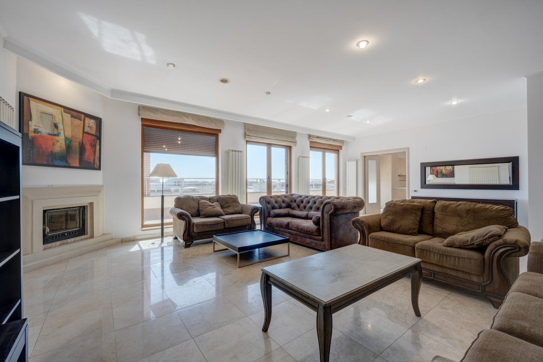 Unic pe etaj! Penthouse 5 camere, 482 mp, lift privat – Satul Francez – fotografia 1 din 55