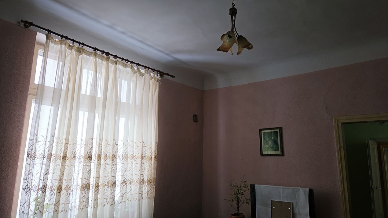 Casă istorică în inima Galațiului – fotografia 25 din 50