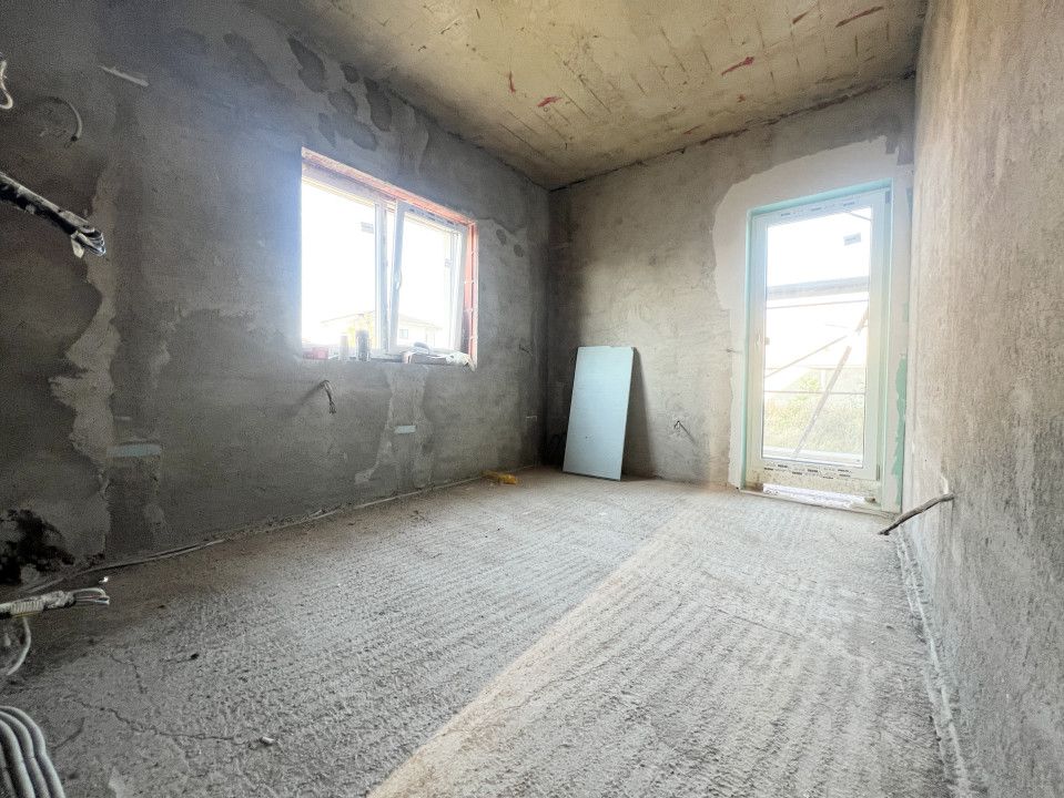 Casa Individuala, 101mp utili, Teren 570mp, 4 camere - Giarmata – fotografia 4 din 17