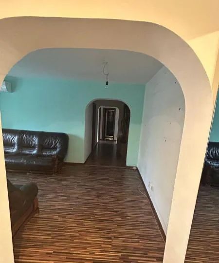 4 Camere de inchiriat | Drumul Taberei | Metrou | Centrala Proprie – fotografia 1 din 9