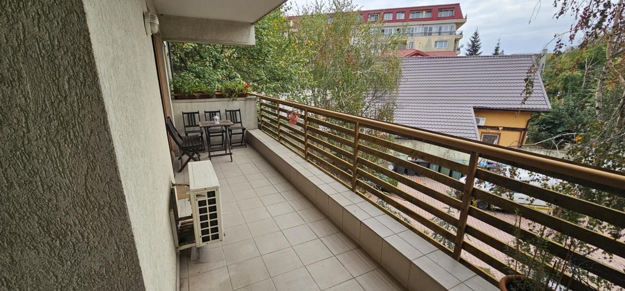 Doi Cocosi - Straulesti - 3 camere cu parcare si boxa incluse – fotografia 24 din 51