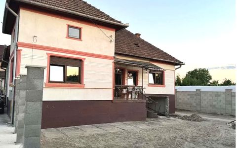 CASA 4 CAMERE I DE VANZARE I CENTRU I 120 MP I POZITIE FOARTE BUNA I