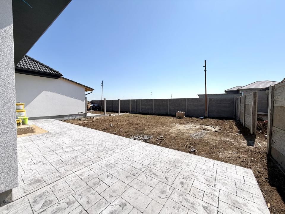 Duplex elegant, 4 camere, 100 mp utili, 350 mp teren - Sanandrei – fotografia 8 din 9