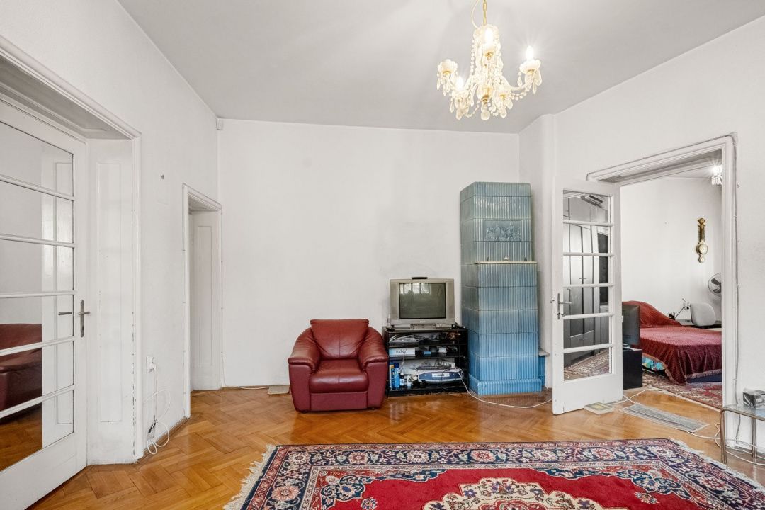 VANZARE VILA 9 CAMERE DACIA- RADU DE LA AFUMATI NR. 42 - COMISION 0% – fotografia 19 din 40
