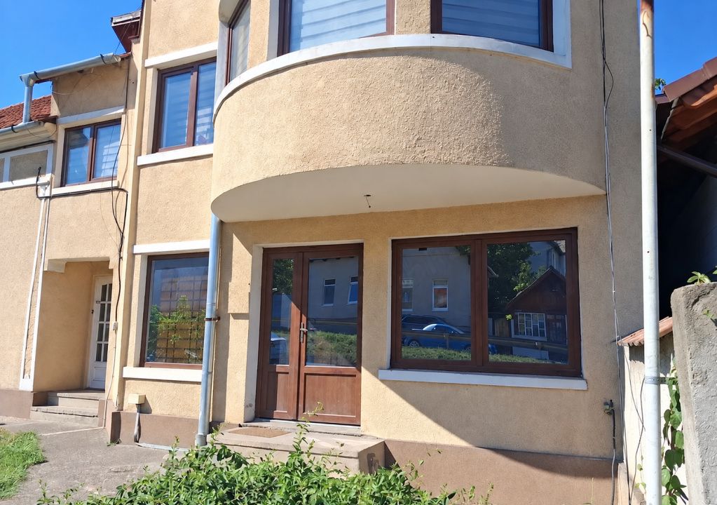 Spatiu Comercial Central P+1 Bulevard Birou Cabinet Magazin Fonduri Europene – fotografia 9 din 9