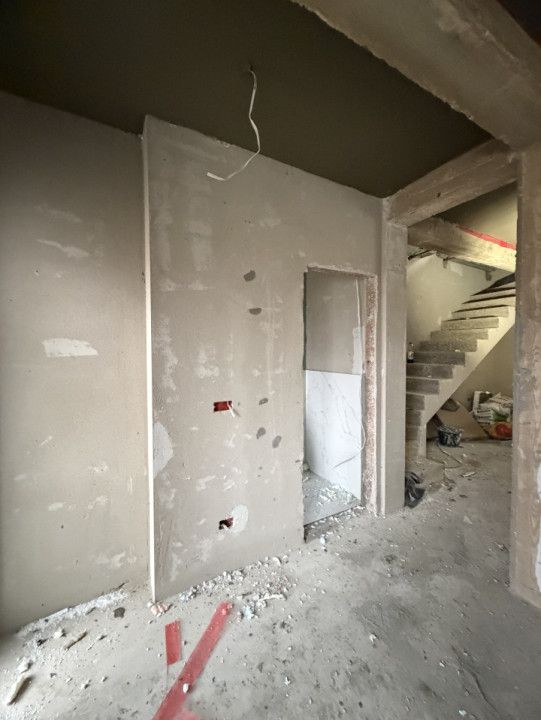 Duplex modern 4 camere, 313 teren, 95mp utili in Mosnita Noua – fotografia 4 din 17