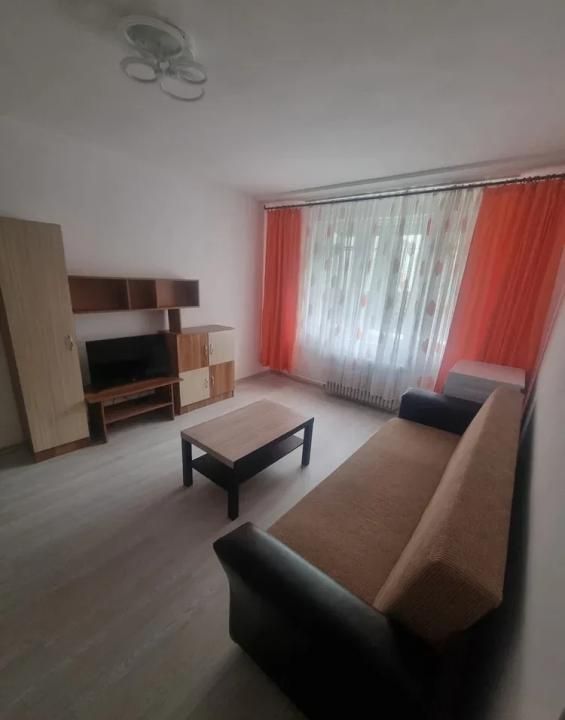 Inchiriere apartament 2 camere cu loc de parcare, zona Pajura – fotografia 3 din 8