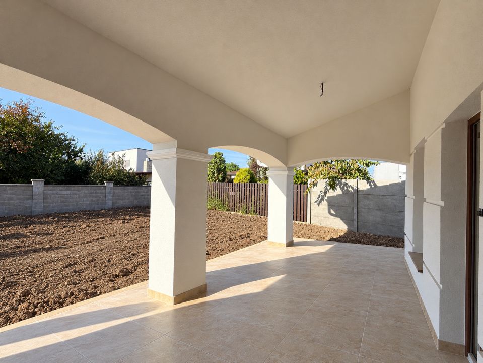 Duplex cu 4 camere | Fatada stil mediteranean | Toate utilitatile | Dumbravita – fotografia 2 din 20