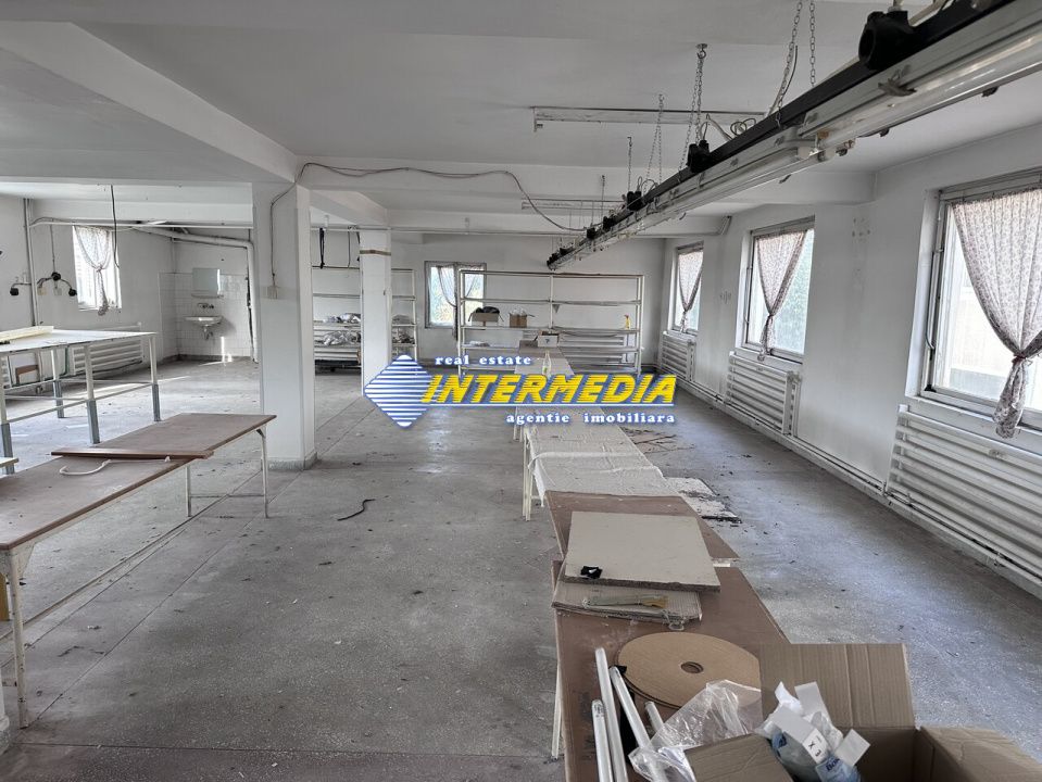 SPATIU COMERCIAL I CENTRU I SUPRAFATA 250 MP I PRETABIL CROITORIE I – fotografia 1 din 14