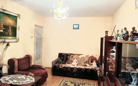 Vanzare apartament 3 camere decomandat