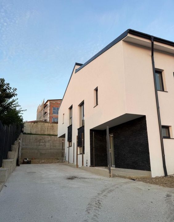 Casă duplex P+E, 4 camere, 120mp-Dezmir – fotografia 5 din 8