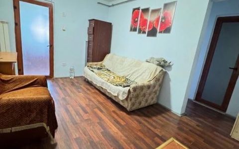 Apartament cu 2 camere decomandate de vânzare în zona CET, Constanța