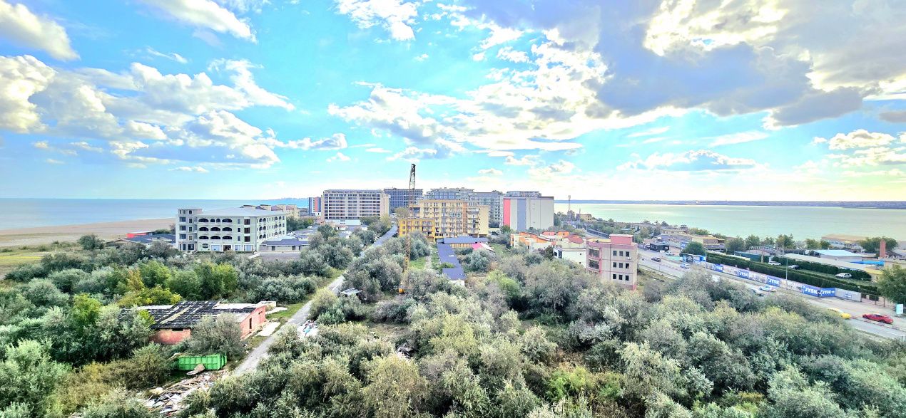 Vedere unică la mare și lac! Apartament spațios cu 4 camere în Marina surf – fotografia 1 din 12