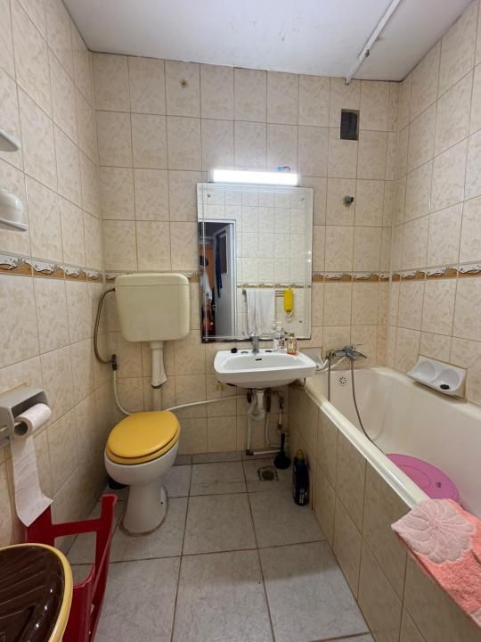 Apartament 3 Camere | Etaj 2/4 | Piata Rahova – fotografia 9 din 12