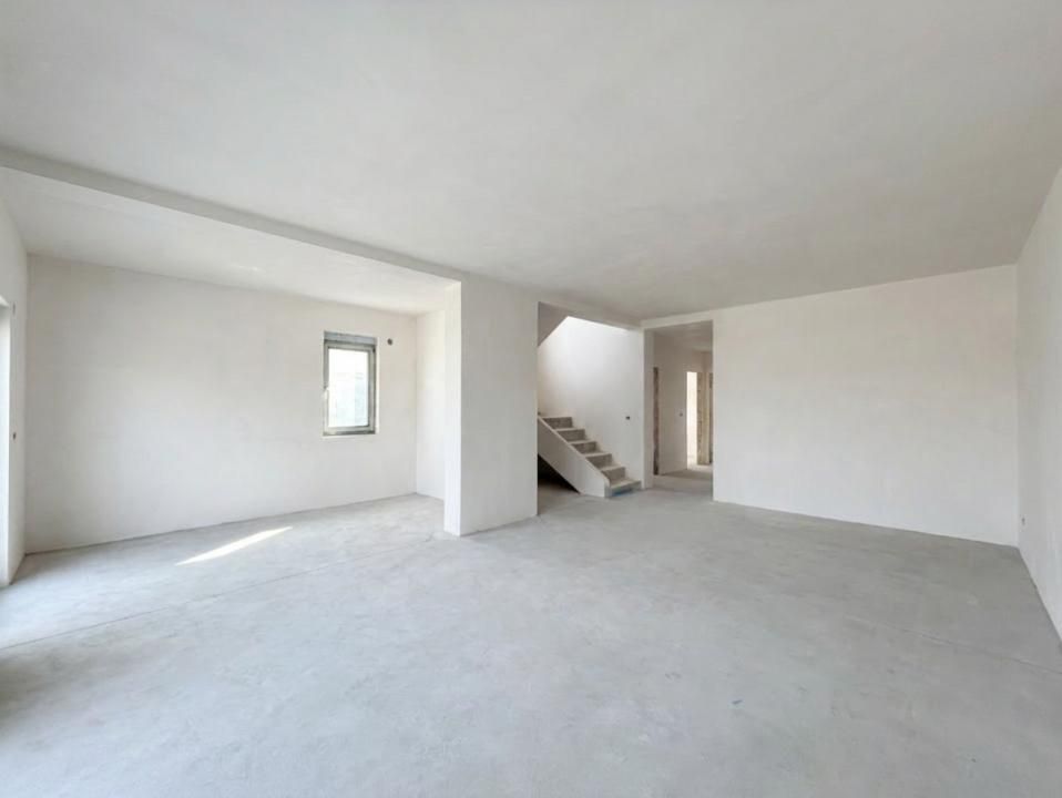 Duplex modern, 5 camere, 116 utili, 370 mp teren - Dumbravita – fotografia 1 din 11