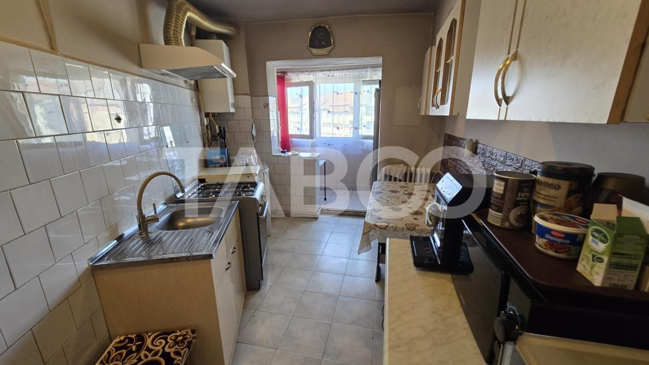 Apartament de vanzare 2 camere decomandate in Cartierul Strand I – fotografia 6 din 8