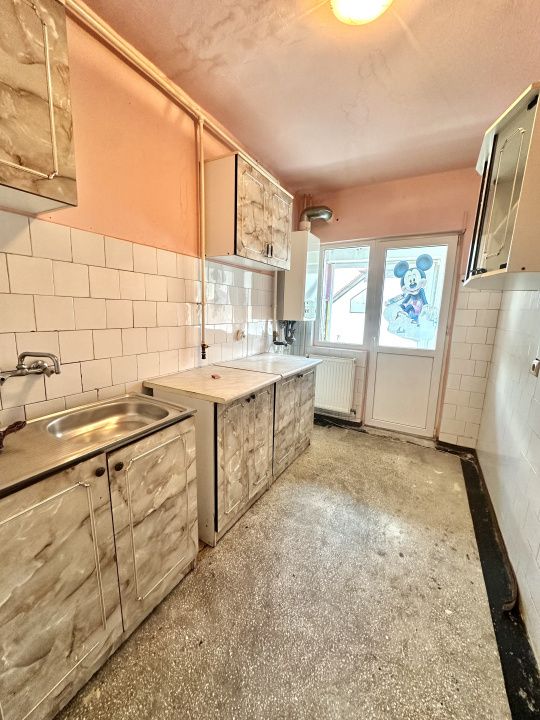 GARSONIERA DECOMANDATA I CETATE I 32 MP I ETAJ 2 I NERENOVATA I – fotografia 3 din 14