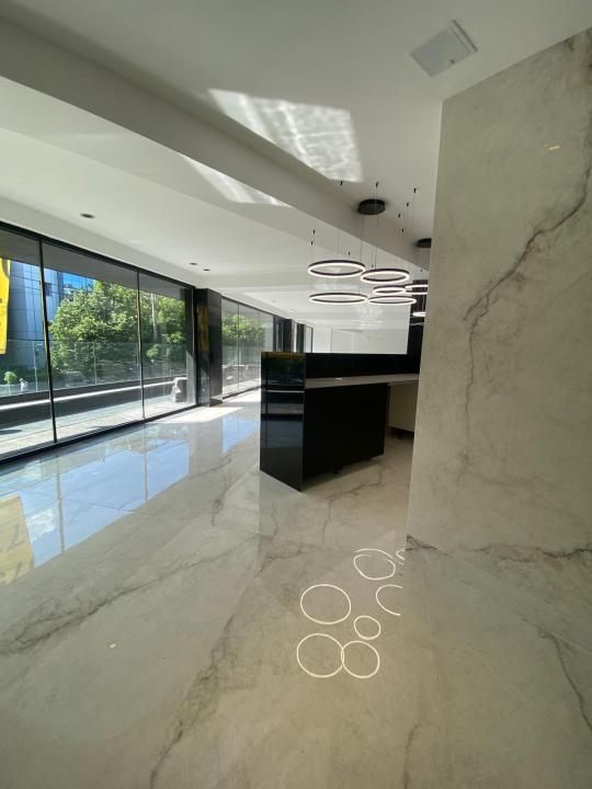 Spațiu comercial modern de închiriat | Băneasa - Herăstrău | Luminos & Versatil – fotografia 3 din 5