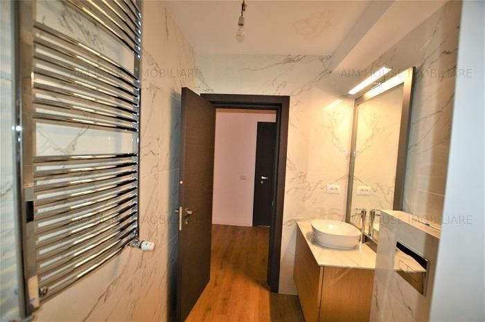 Universitate- Intercontinental-apartament 4 camere-fara risc seismic! – fotografia 13 din 19