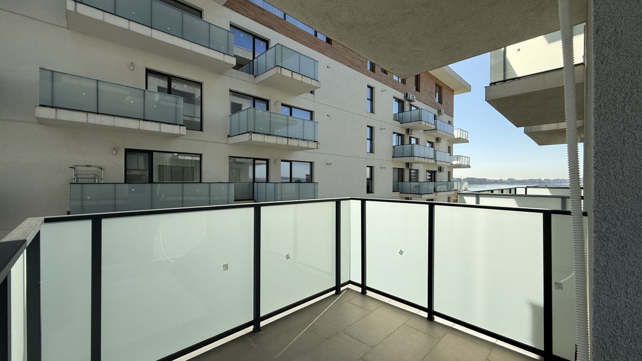Apartamen MOBILAT in bloc finalizat cu piscina si toate utilitatile Mamaia – fotografia 23 din 23