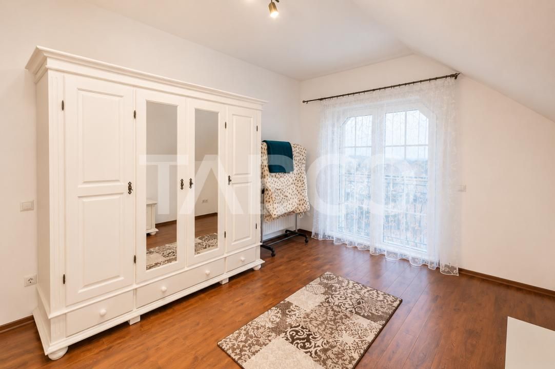 Penthouse 4 camere de inchiriat in Sibiu zona Calea Dumbravii – fotografia 8 din 14