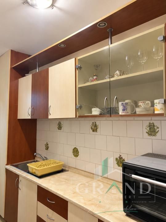 Apartament cu 2 camere decomandate și balcon închis | Mehedinți | Mănăștur – fotografia 6 din 13
