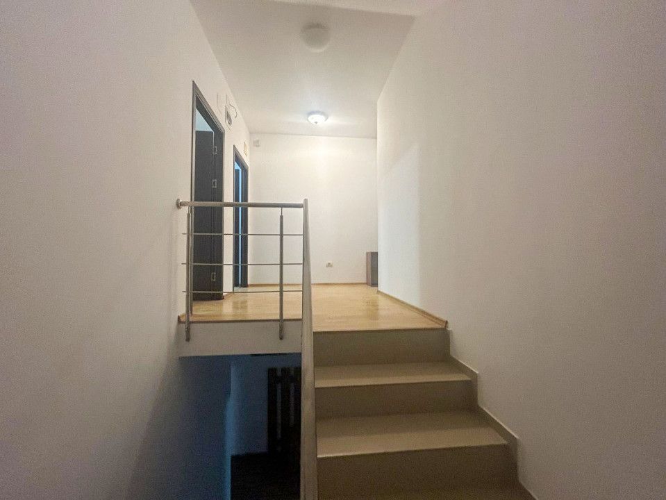 Pensiune cu 10 camere in Mamaia-Sat, zona LIDL . Oportunitate de investitie – fotografia 22 din 29