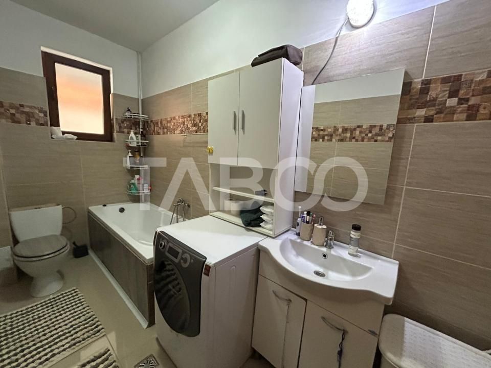 Apartament decomandat 54mp 2 camere si balcon zona Brana Selimbar – fotografia 5 din 10