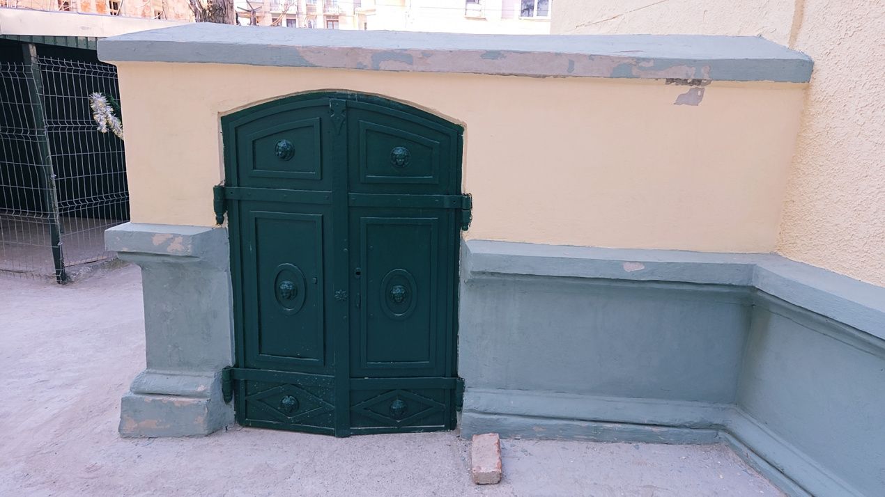 Casă istorică în inima Galațiului – fotografia 12 din 50