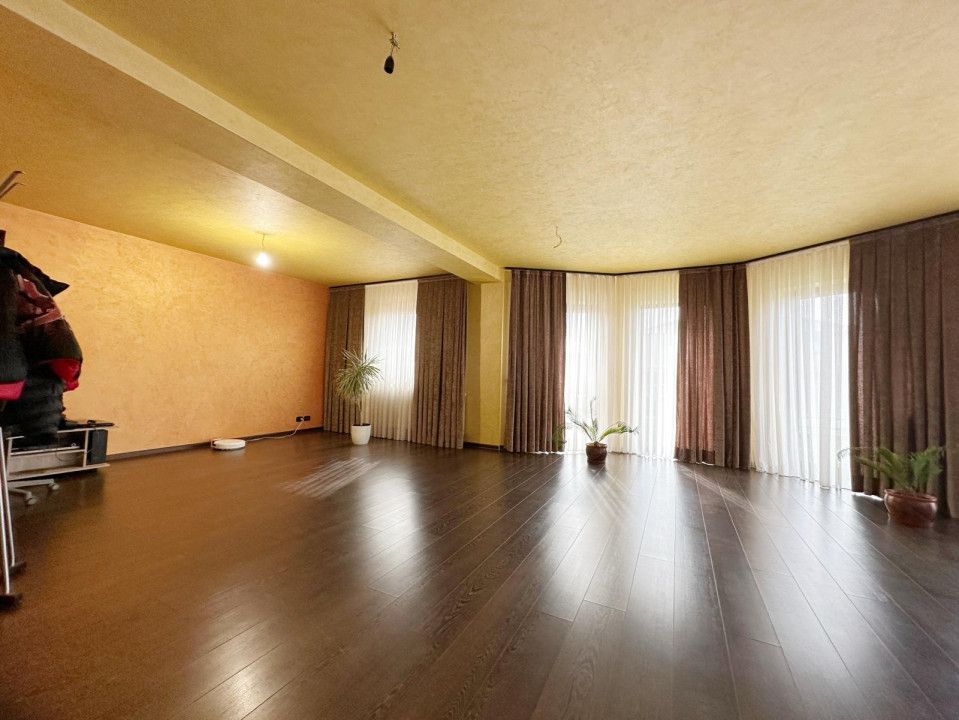 Casa Individuala, P+1, 260 mp, Finisaje Calitative - Sag – fotografia 9 din 65