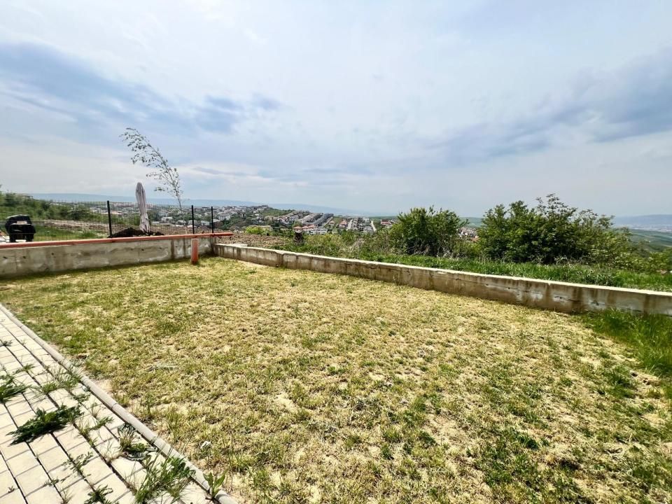 Casă Cuplată, 120 Mp cu View Deosebit- Dezmir – fotografia 3 din 4