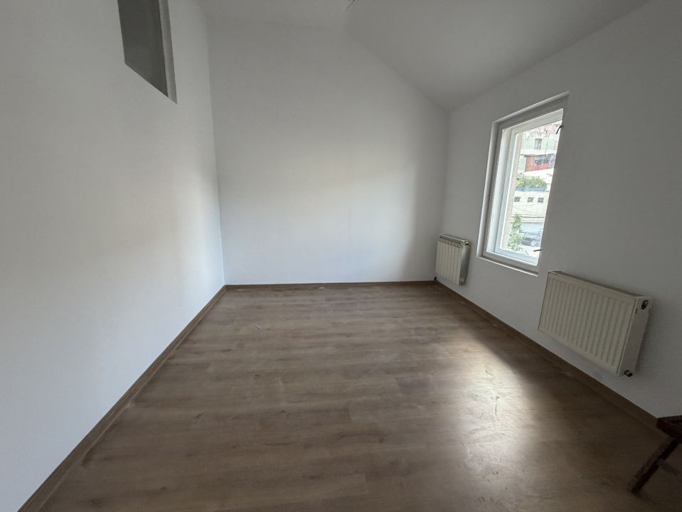 Spatiu de Birou de Inchiriat cu acces si Parcari CENTRU UltraCentral Alba Iulia – fotografia 15 din 16