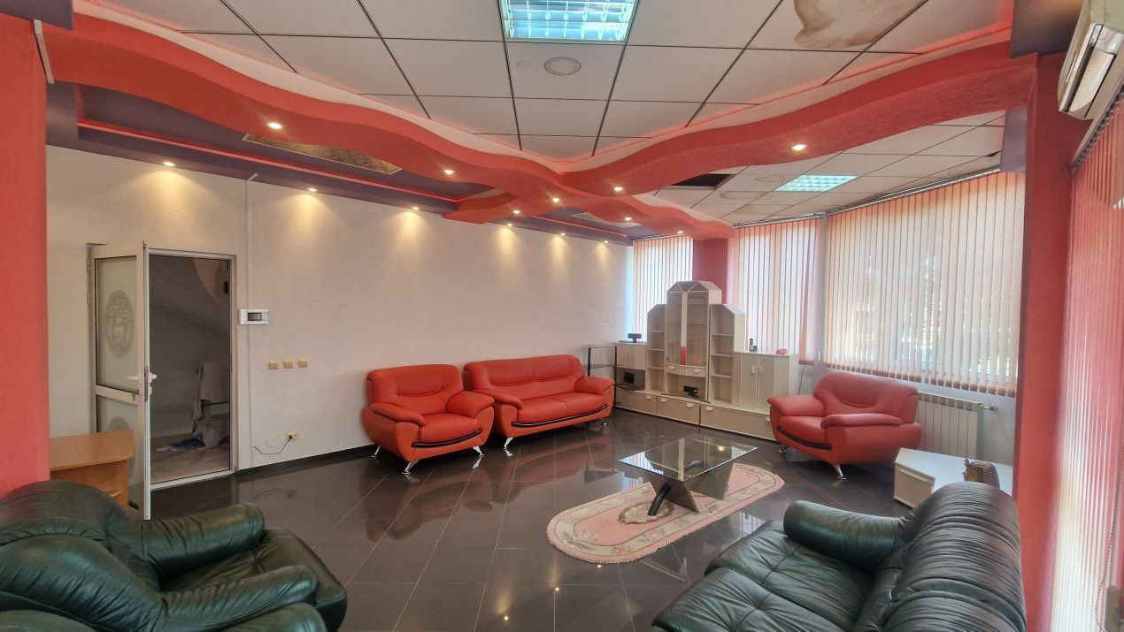 Vila premium , B-dul Pieptanari ! – fotografia 4 din 15