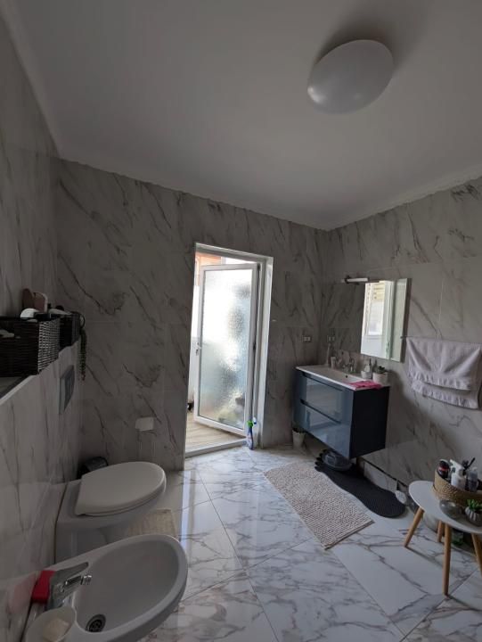 Penthouse de vanzare 6 camere terasa 150mp zona Floresti Stejarului – fotografia 11 din 12