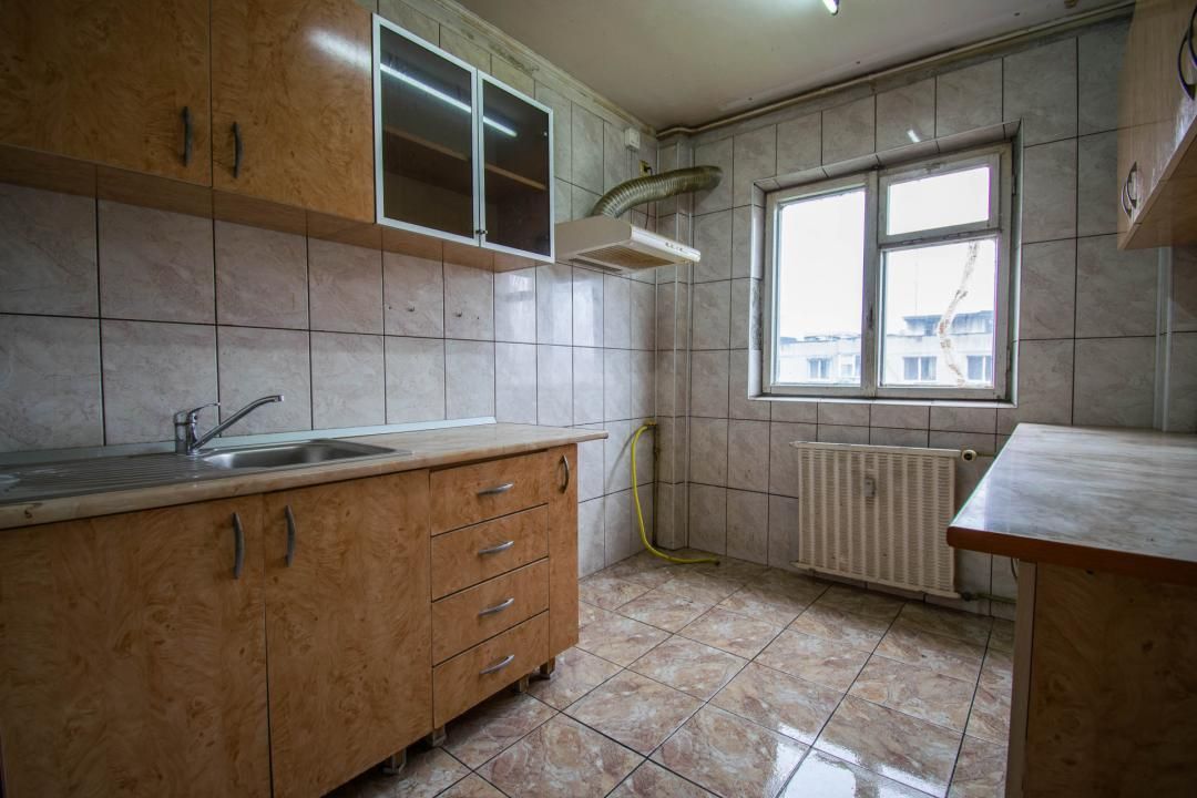 Crangasi-apartament 2 camere,decomandat,la 14 min de Metrou,an 1984, 0% comision – fotografia 8 din 22