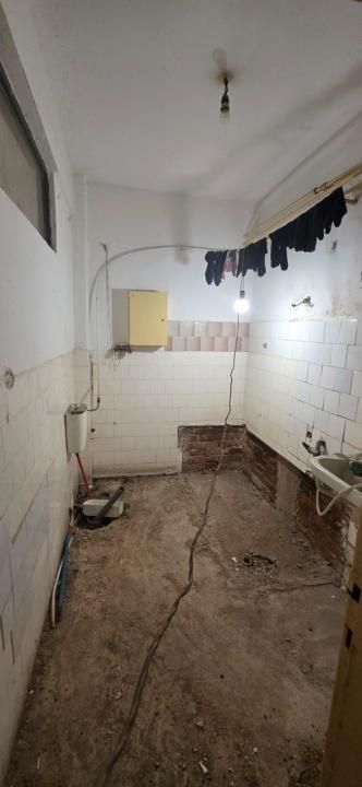 2 Camere de vanzare | Stefan cel Mare| 0% Comision | Necesita Renovare – fotografia 4 din 18