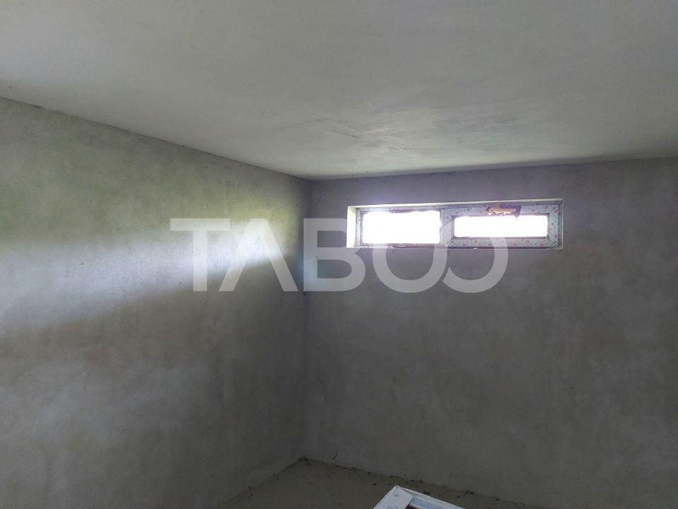 Casa de vanzare cu teren 2000 mp 5 camere  Sura Mare Hamba Sibiu – fotografia 29 din 37